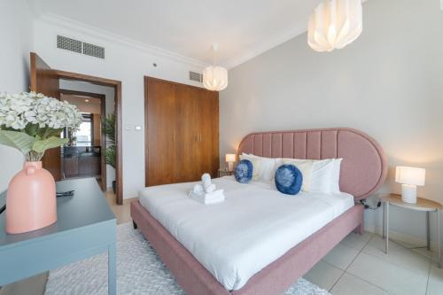 HAVN - 1 Bedroom Apartment in 8 Boulevard, Downtown - Tap to explore photos