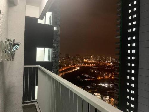 Corner KL Pool View RC Residence