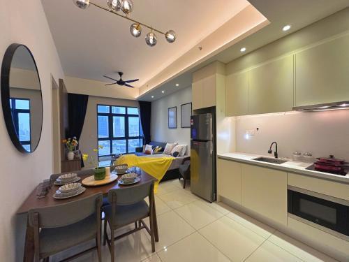 TRIBECA Suites KL Pavilion @ Bukit Bintang with Sky Infinity Pool - Tap to explore photos