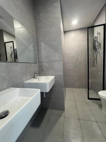 Cubic Botanical KL Bangsar Entire Unit Parking/Pool - Tap to explore photos