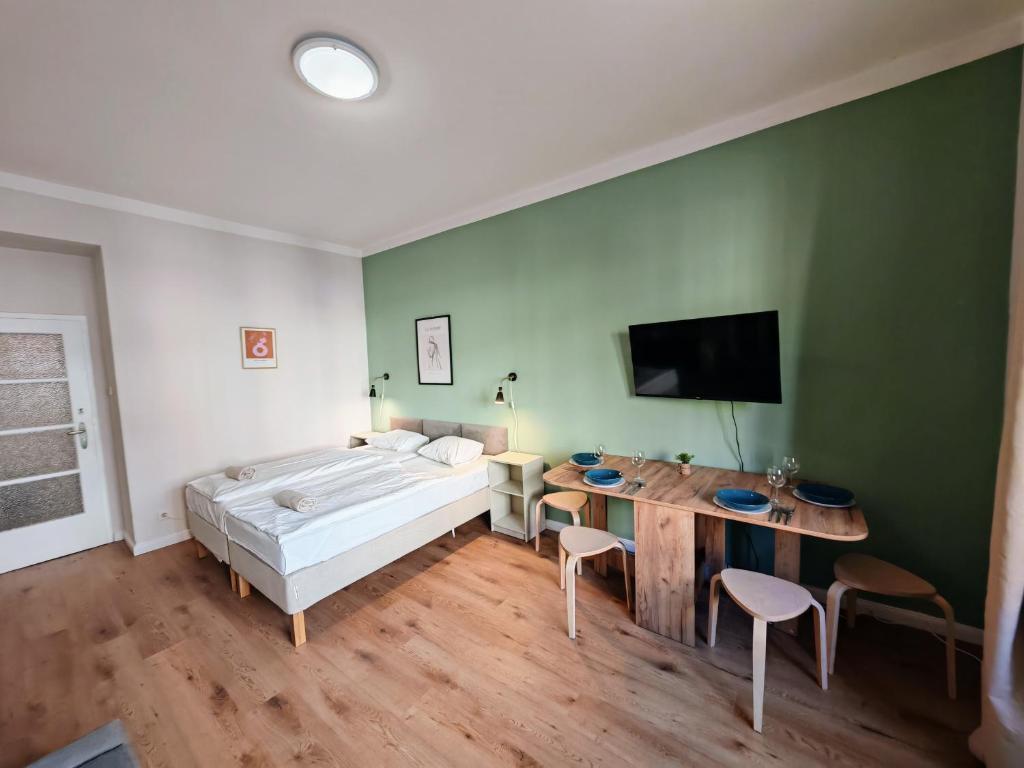 Flat in Zizkov -102- - Tap to explore photos