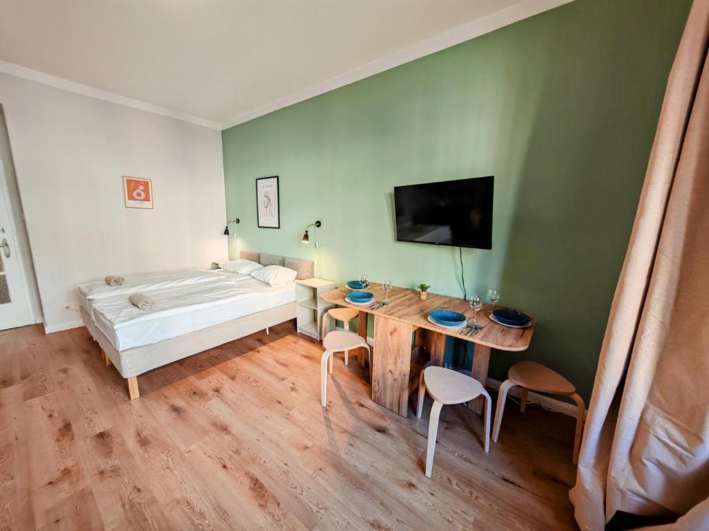 Flat in Zizkov -102- - Tap to explore photos