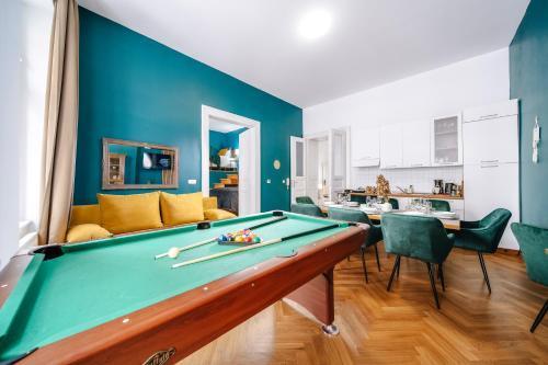 Wagnerstays Royal Billiard Residence Room Type - Two-Bedroom Apartment with City View Wagnerstays Royal Billiard Residence Room Type - Two-Bedroom Apartment with City View