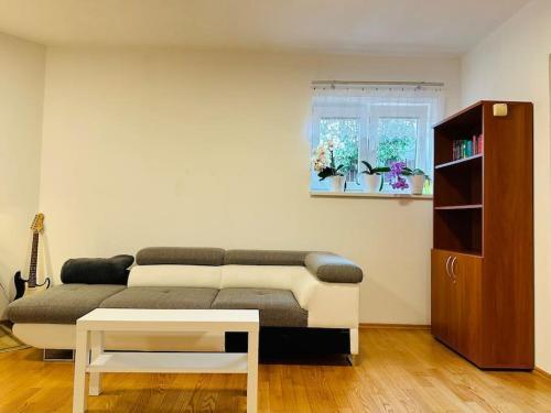 Family-Friendly Prague 5 Stay - Tap to explore photos