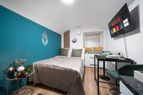 Secret Budget Studio Oasis Room Type - One-Bedroom Apartment