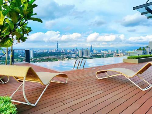 KLCC Pool View Homestay（隆景民宿）