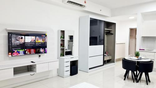 Chambers Residence Comfort Suites KLCC - Tap to explore photos