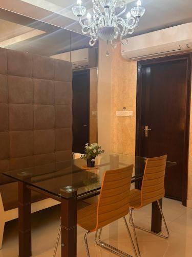 Chelsea Residence Studio, Plaza Damas 3 - Tap to explore photos