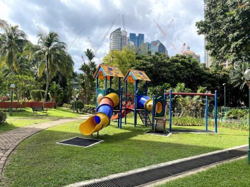 Contemporary studio space by Bangsar MRT