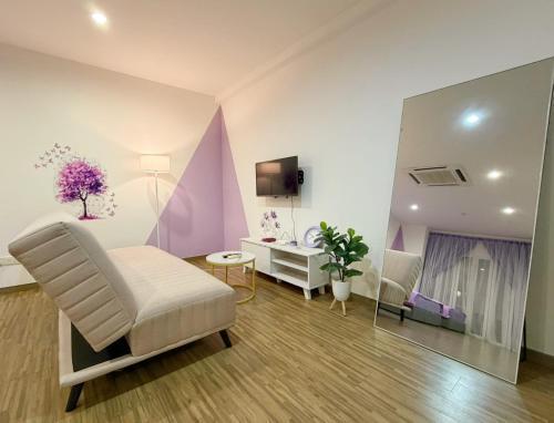 KIP Mall Setapak Central - Lavender Zetapark Suite - Tap to explore photos