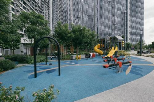 M Vertica KLCC View 5mins to MRT Sunway Velocity