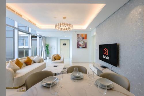 Paramount Midtown - Upgraded High-Floor 2 BR - Tap to explore photos