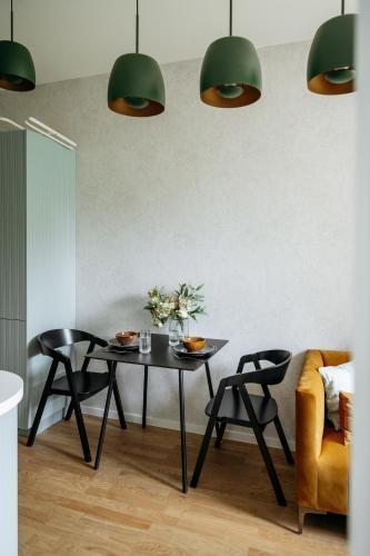 Prague Days - Studio - Easy City Access - Tap to explore photos
