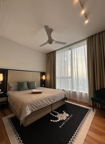Ceylon Hill Luxury Condo Perfect KL Tower View!