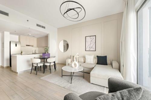 Silkhaus Close to Ferrari World Abu Dhabi