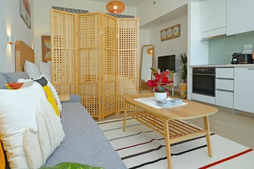 Studio Apartment with Beautiful View - Tap to explore photos