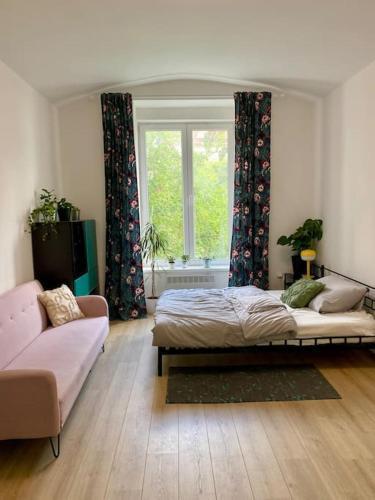 Cute botanical flat near by Žižkov tower Room Type - One-Bedroom Apartment Cute botanical flat near by Žižkov tower Room Type - One-Bedroom Apartment