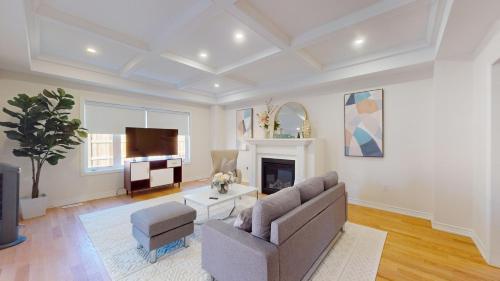 New Custom-built House Close to Rogers Stadium - Tap to explore photos