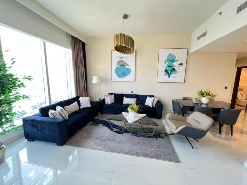 Luxury 2BR Avani Palm View Apt - Tap to explore photos