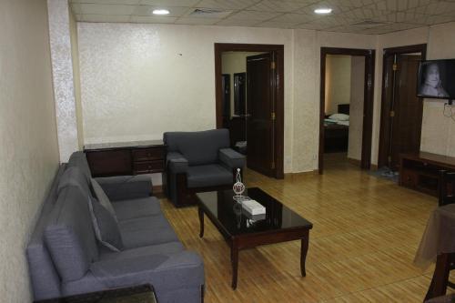 الأحفاد للشقق الفندقية Al Ahfad Hotel Apartments Room Type - Two-Bedroom Apartment الأحفاد للشقق الفندقية Al Ahfad Hotel Apartments Room Type - Two-Bedroom Apartment