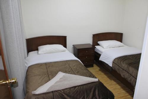الأحفاد للشقق الفندقية Al Ahfad Hotel Apartments - Tap to explore photos