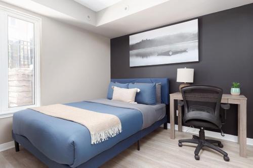 1BD Townhome Walk to Lake! - Tap to explore photos