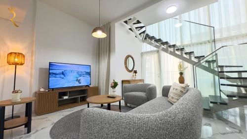 Refined 2BR Escape with Pool and Parking - Masdar - Tap to explore photos