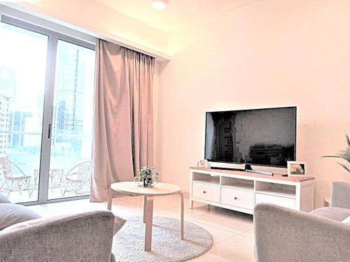 Cozy Haven Shared Rooms - Tap to explore photos