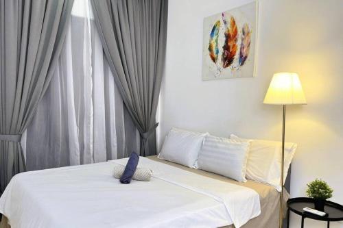 Cozy studio suite free parking Netflix Trion KL - Tap to explore photos