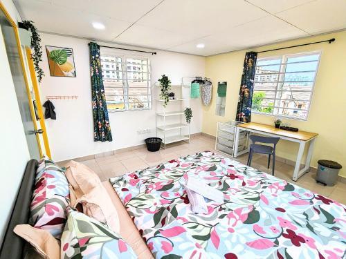 Private Room with Bathroom, Balcony - Tap to explore photos