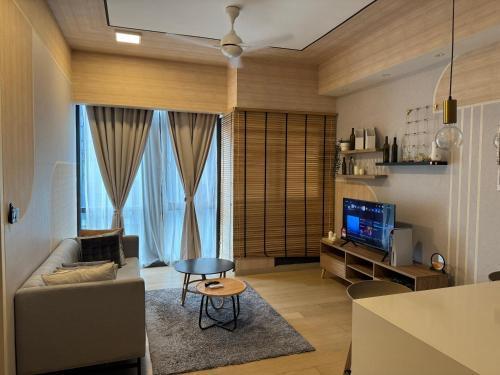 Cozy Comfy & Affordable Place at KLCC - Tap to explore photos