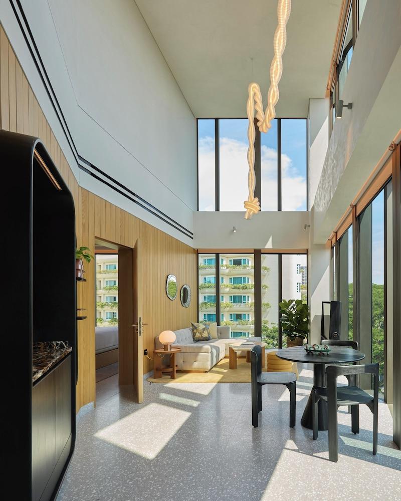 The Standard, Singapore Room Type - Suite, 1 Bedroom, Pool View