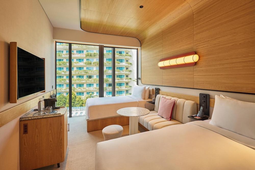 The Standard, Singapore Room Type - Standard Twin Room, 2 Twin Beds, Pool View