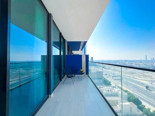Stunning 1Bedroom Balcony City View Binghatti JVC