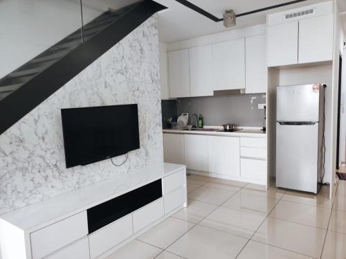 Cozy Ekocheras 2 bedrooms link MRT - Tap to explore photos