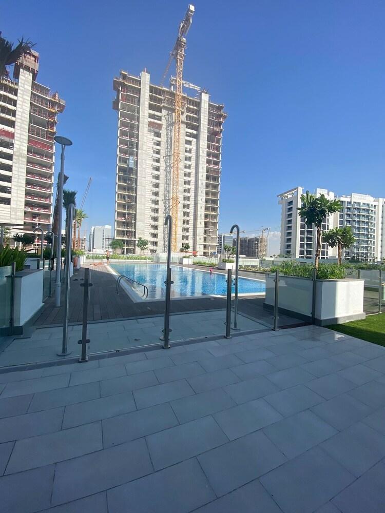 Charming Studio with Pool, Gym, Kid's playground