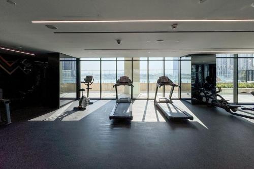 GuestReady - Elegant studio at Urban Oasis - Tap to explore photos