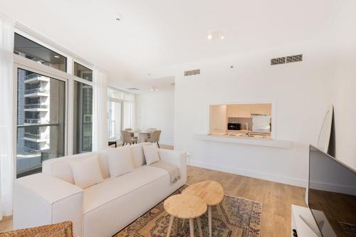Stylish & Upgraded 2BR Apartment Near Dubai Mall - Allsopp & Allsopp - Tap to explore photos