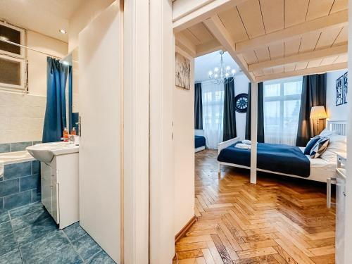 ELSO center apartment - Tap to explore photos
