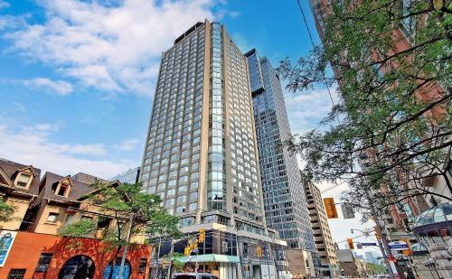 University of Toronto UTSG Suites