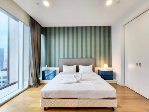 The Platinum KLCC By Luxe Suites - Tap to explore photos