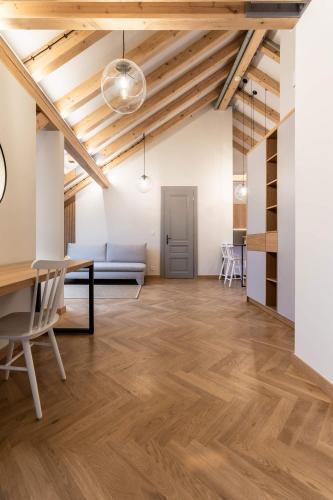 STYLISH CENTRAL APARTMENTS IN VINOHRADY by WISHLIST PRAGUE - Tap to explore photos