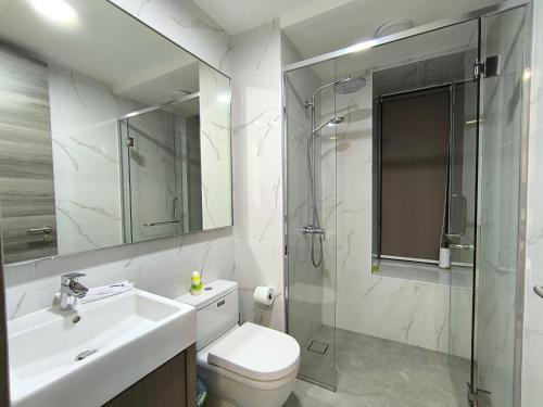 AGILE Bukit Bintang Residences TRX KL - Tap to explore photos