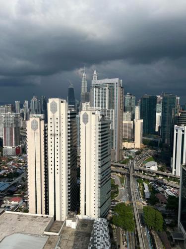 Quill Residences Suites KLCC FR