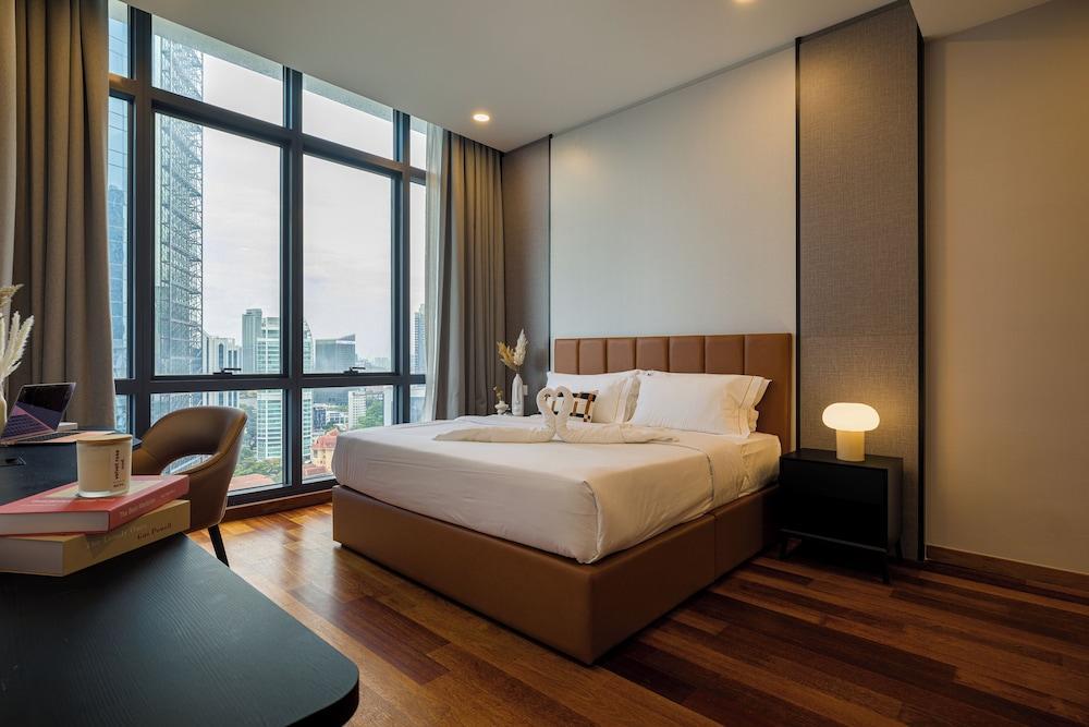 The Manor Residence KLCC by Five Senses Room Type - Signature Two Bedroom