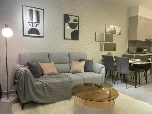 Agile Residence TRX Bukit Bintang by Cal - Tap to explore photos