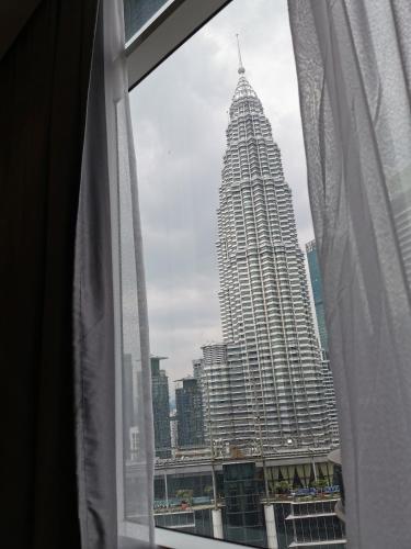 Sky Suites KLCC 3min walk to Twin Tower