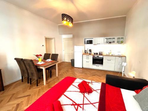 Cute Apartment Zborovska Room Type - One-Bedroom Apartment