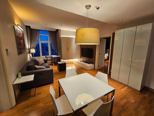 Premier 2BR Suites, Dua Sentral - Tap to explore photos