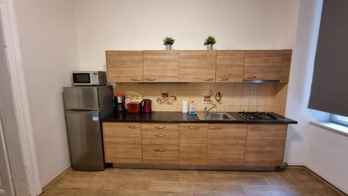 Apartment Krakovska 20 - Tap to explore photos